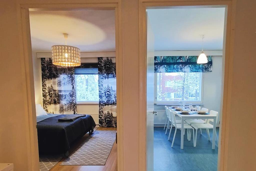 רובניימי Spacious Apartment With Balcony And Free Wifi מראה חיצוני תמונה
